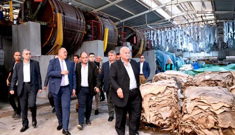 وزير النجارة يتفقد الروبيكي