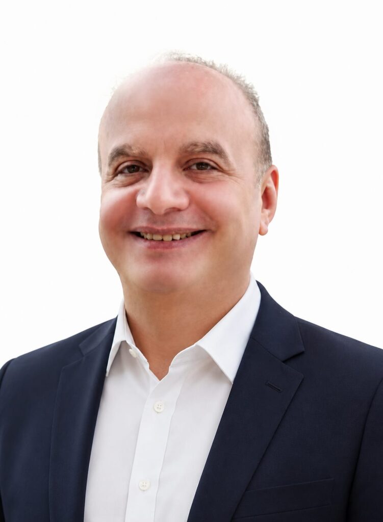 بعد فوزه بعضوية مجلس إدارة اتصال».. مصطفى عبد الرحمن سنحول البرنامج الانتخابي إلى مبادرات  عملية
